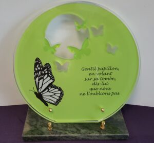 plaque motif papillon et texte